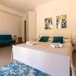 Kanisa Mari E Monti Guest house