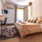 Kanisa Mari E Monti Guest house 4*